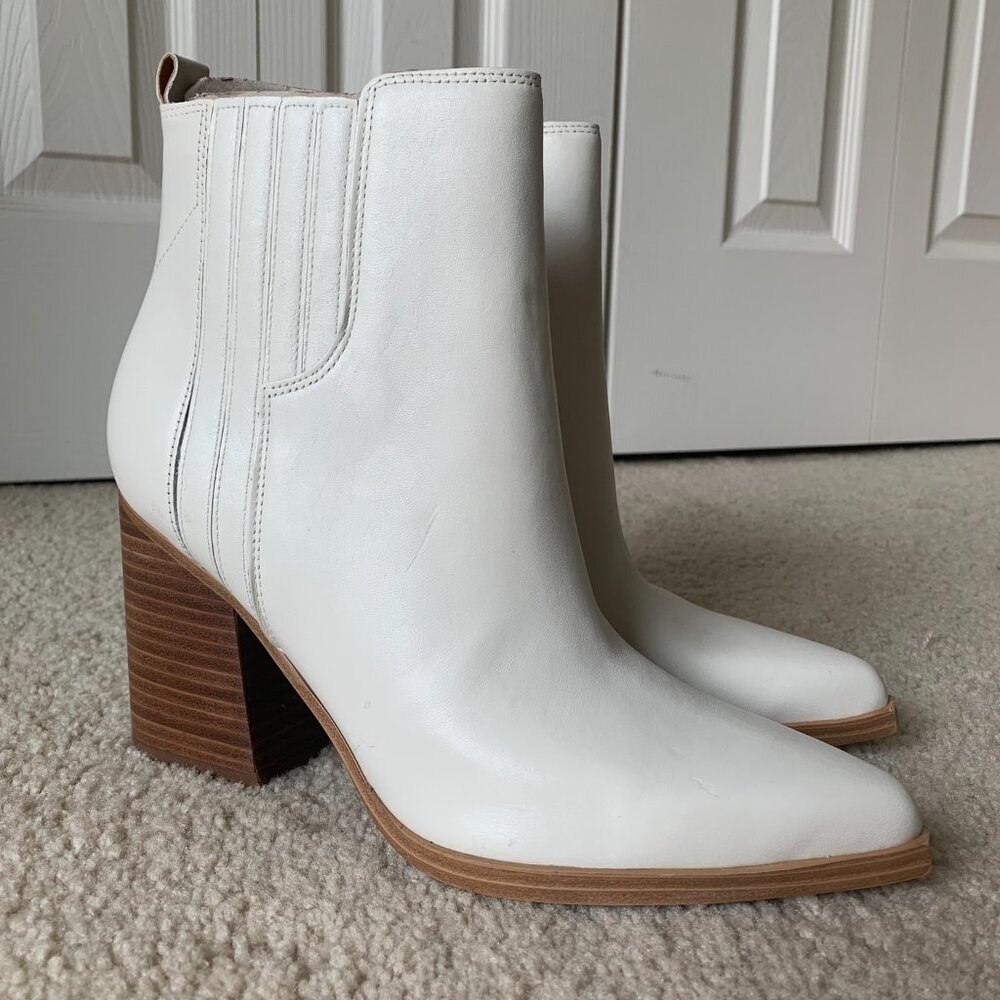 Marc Fisher LTD Women's Oshay Pointed Toe Booties, Ivory Leather, size 9 NWOB